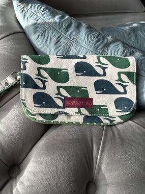Bungalow360 Women’s Canvas Wristlet Navy Blue and Green Wale print OS